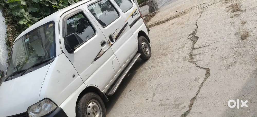 Maruti Suzuki Eeco 2017