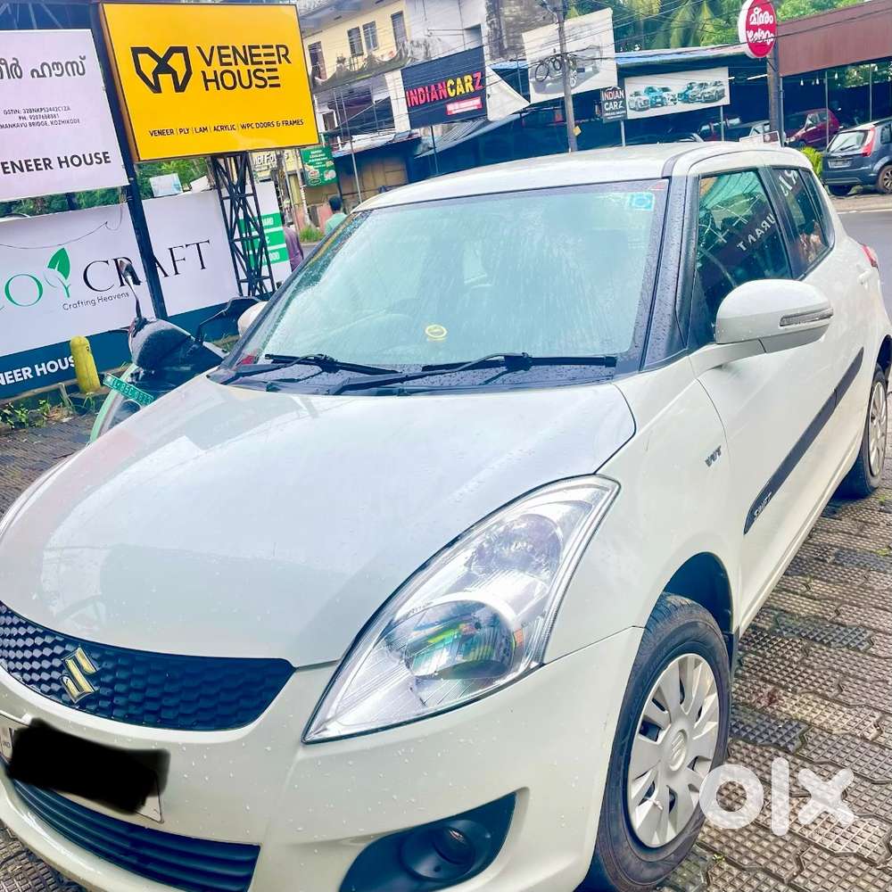 *2013 Maruti Swift Vxi Petrol  40,000 Km  1st Owner  Calicut*