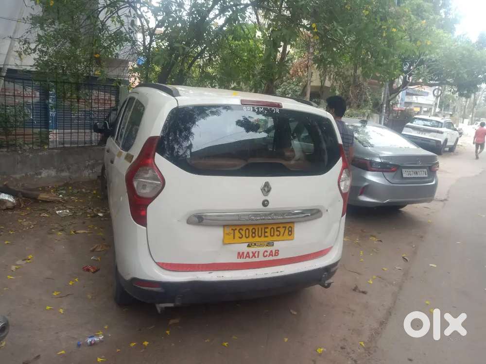 Renault Lodgy Diesel 2017 (good Condition)no Accident