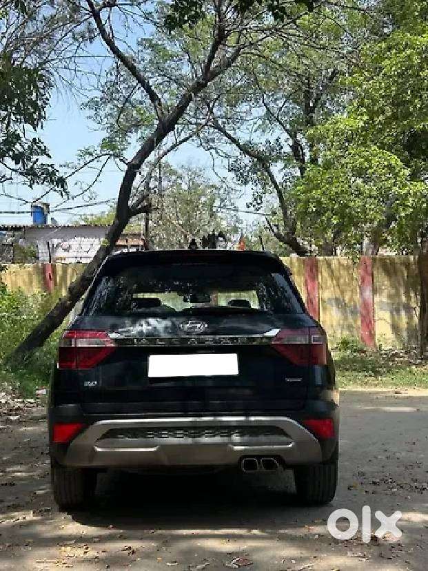 Hyundai Alcazar 2.0 Signature (o) Petrol At 7 Str, 2022, Petrol