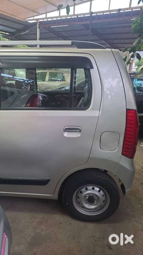 Maruti Suzuki Wagon R 1.0 Lxi Cng, 2017, Cng & Hybrids