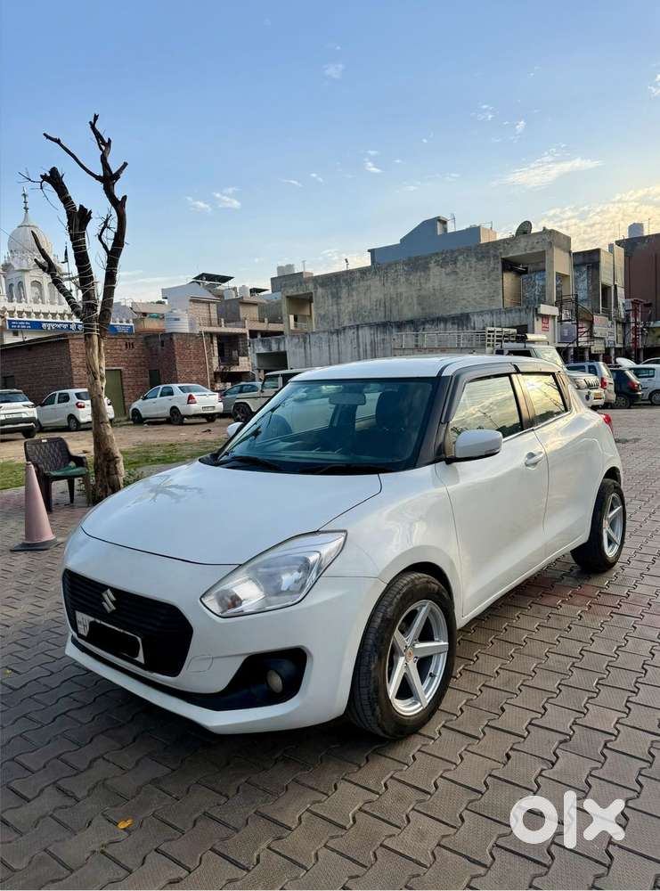 Maruti Suzuki Swift Vxi Optional, 2019, Petrol