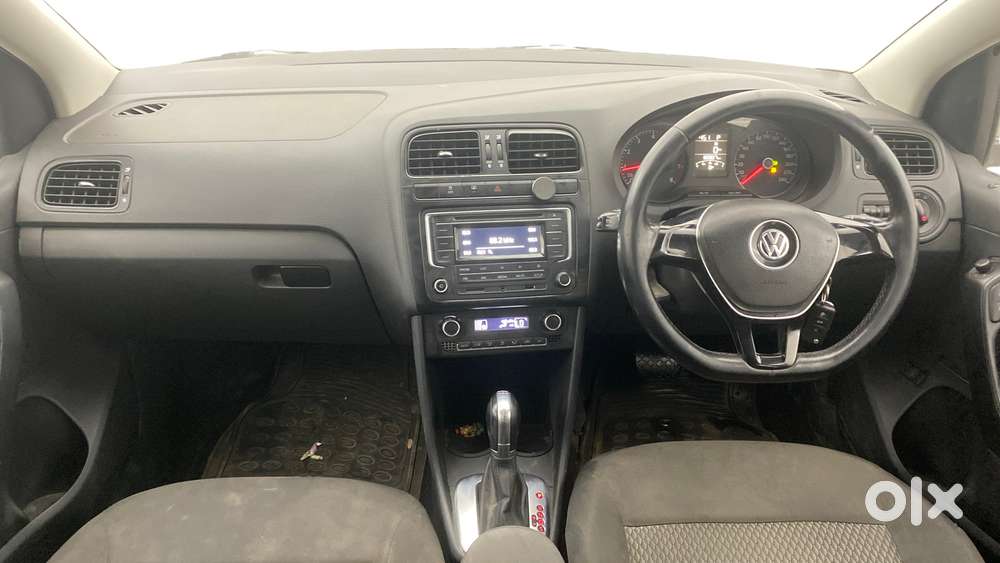 Volkswagen Vento 1.2 Tsi Comfortline At, 2016, Petrol