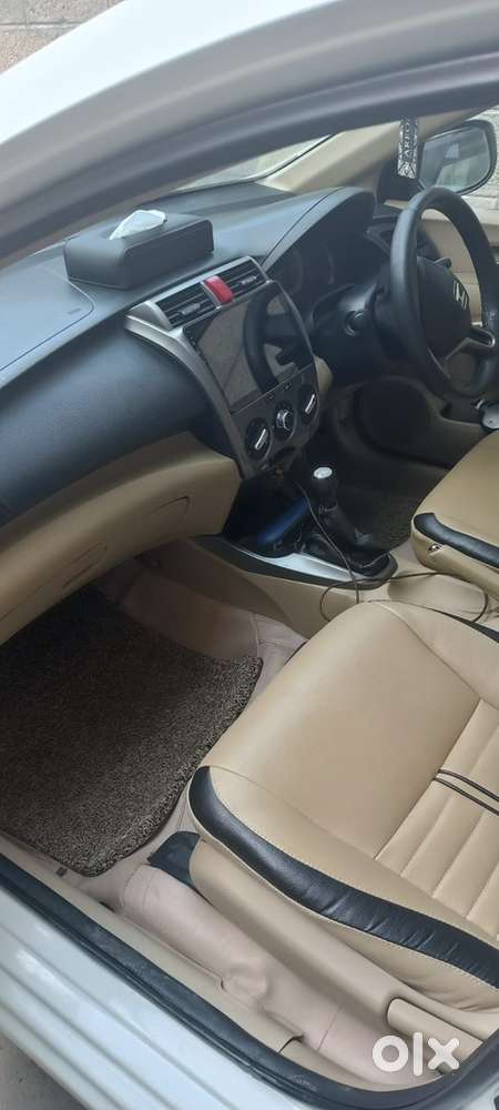 Honda Jazz Petrol Well Maintained