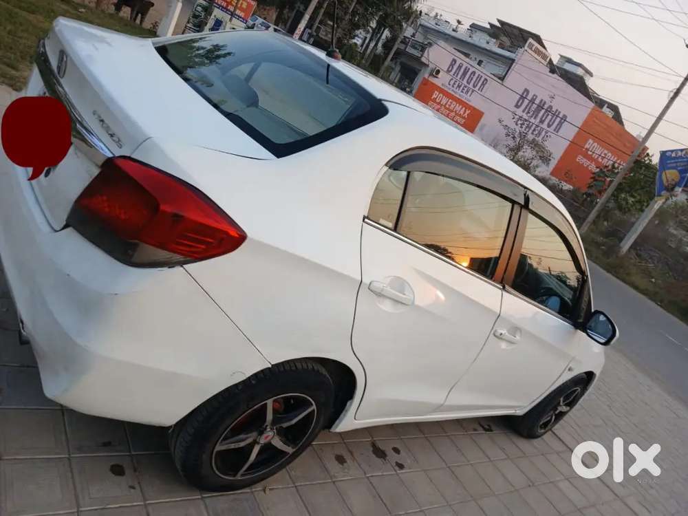 Honda Amaze 2014