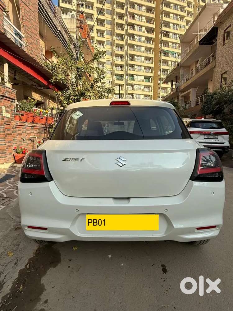 Maruti Suzuki Swift 2025 Cng Comercial Car With Yellow No. Plate