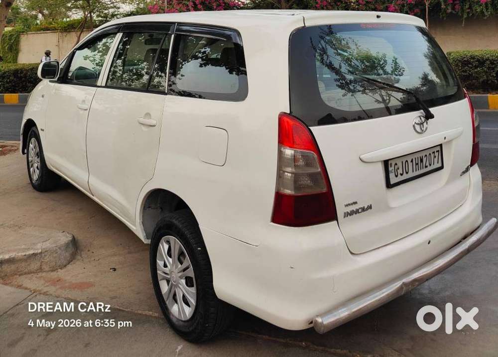 Toyota Innova 2009-2011 2.0 G4 Petrol 8-seater, 2007, Petrol