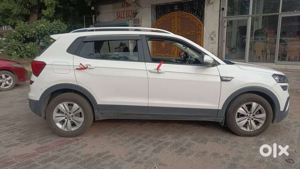 Skoda Kushaq 1.0 Tsi Ambition, 2022, Petrol