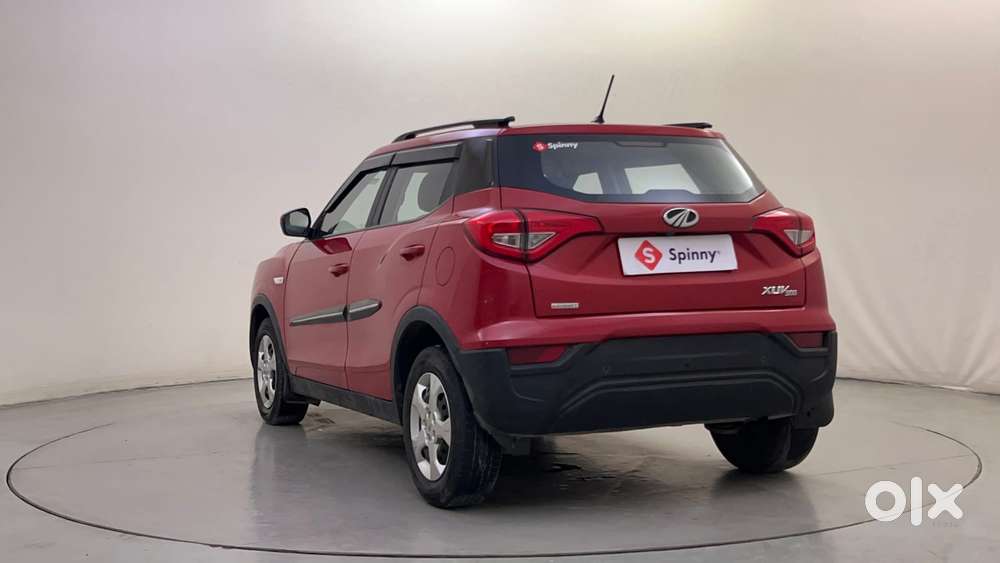 Mahindra Xuv300 W6 Amt Diesel, 2022, Diesel
