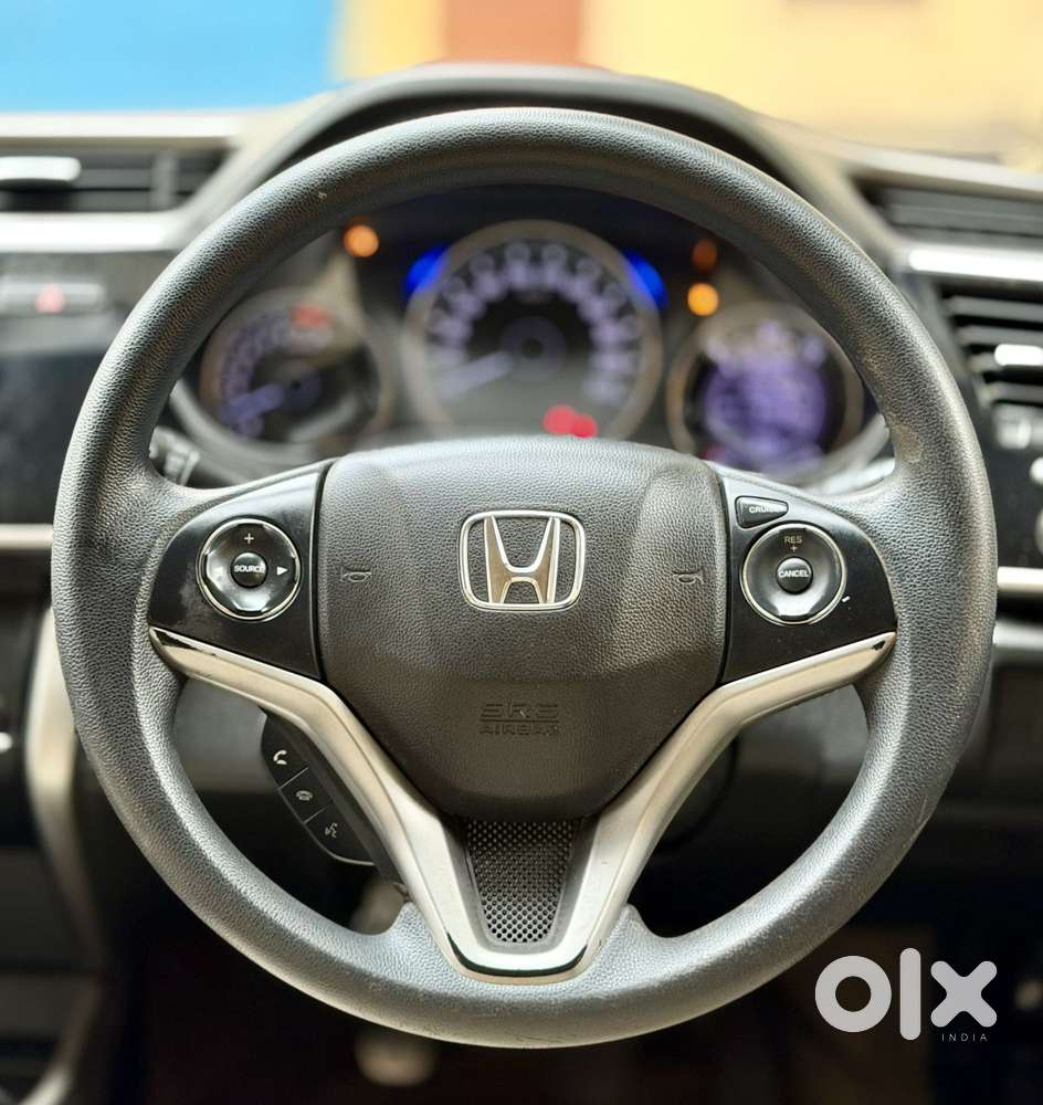Honda City 1.5 V 4th Gen I-vtec Mt, 2017, Petrol