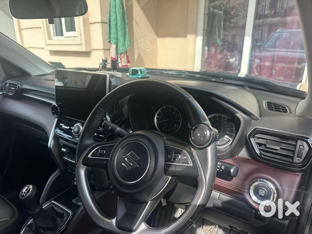 Maruti Suzuki Grand Vitara 2024 Petrol Well Maintained