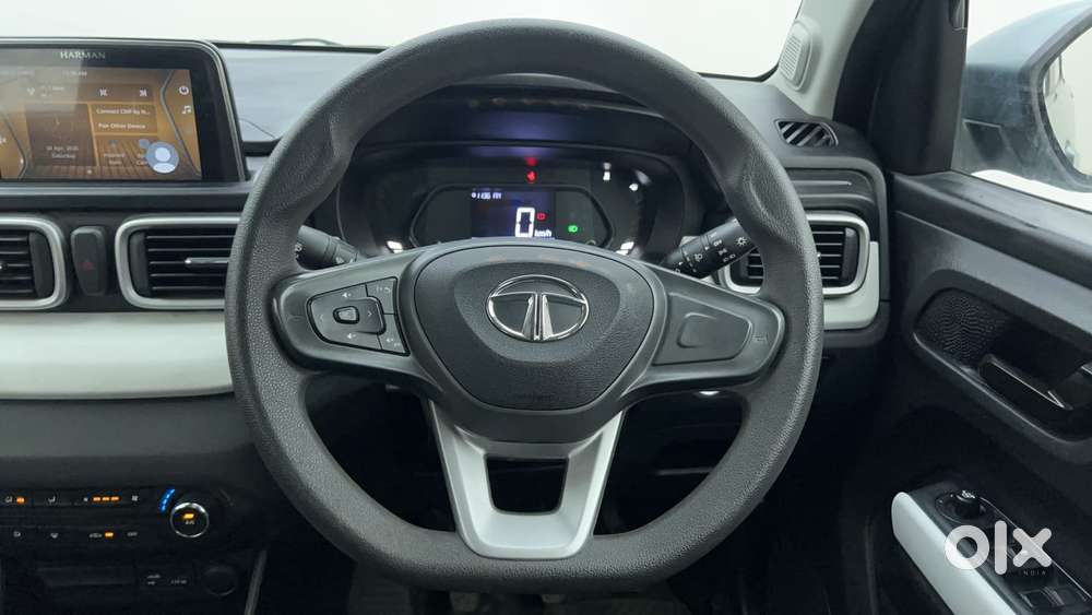 Tata Punch Accomplished Dazzle Sunroof Cng, 2023, Cng & Hybrids