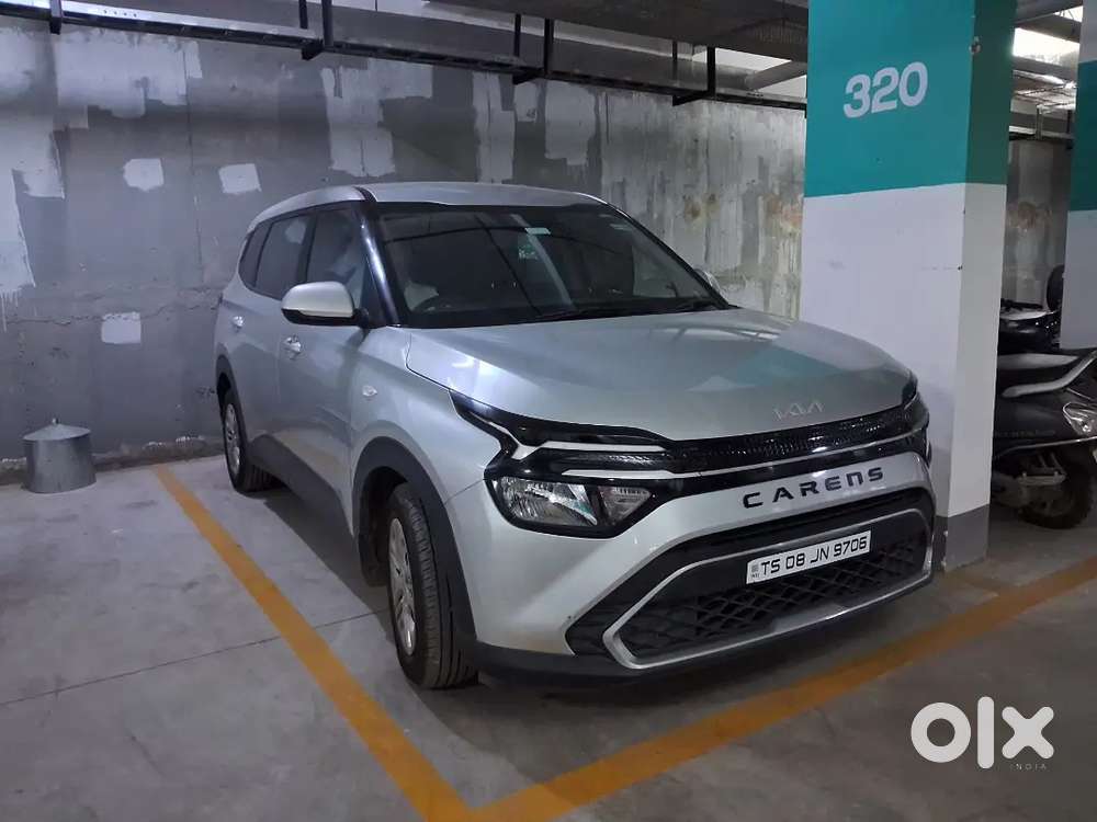 Kia Carens 2023