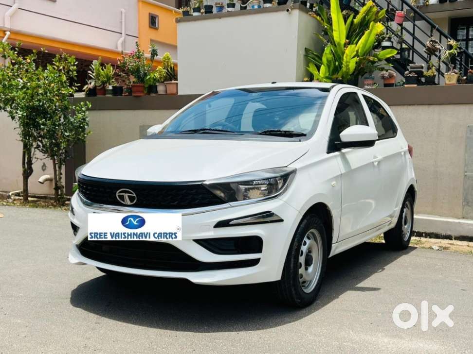 Tata Tiago Xe, 2020, Petrol