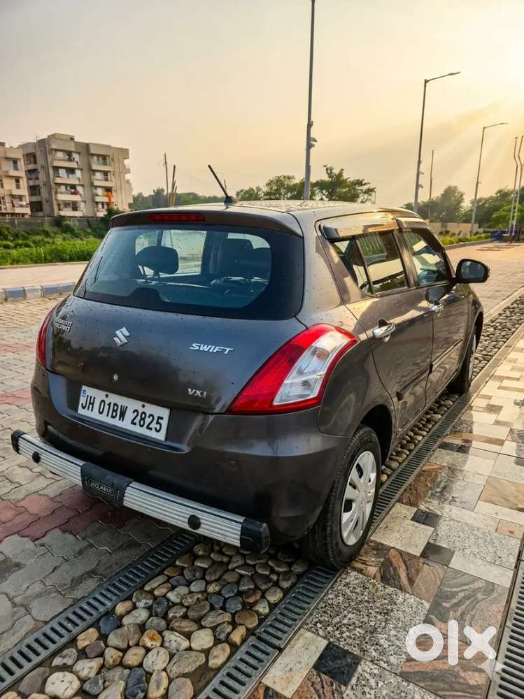 Maruti Suzuki Swift 2016 Petrol 18000 Km Driven
