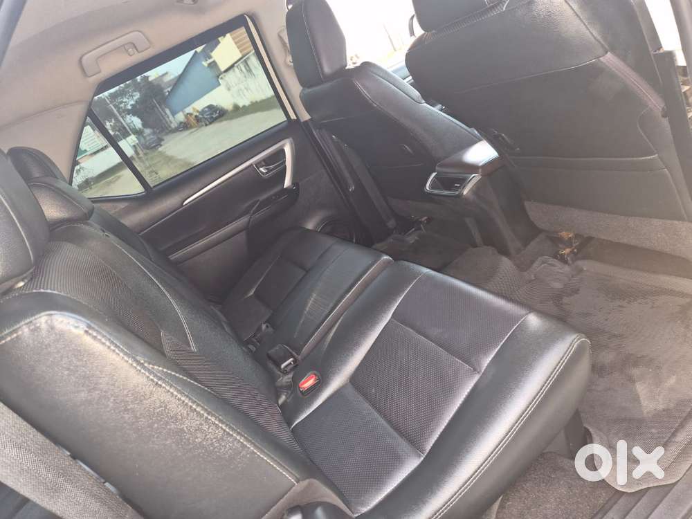 Toyota Fortuner 4x2 At 2.8 Diesel, 2022, Diesel