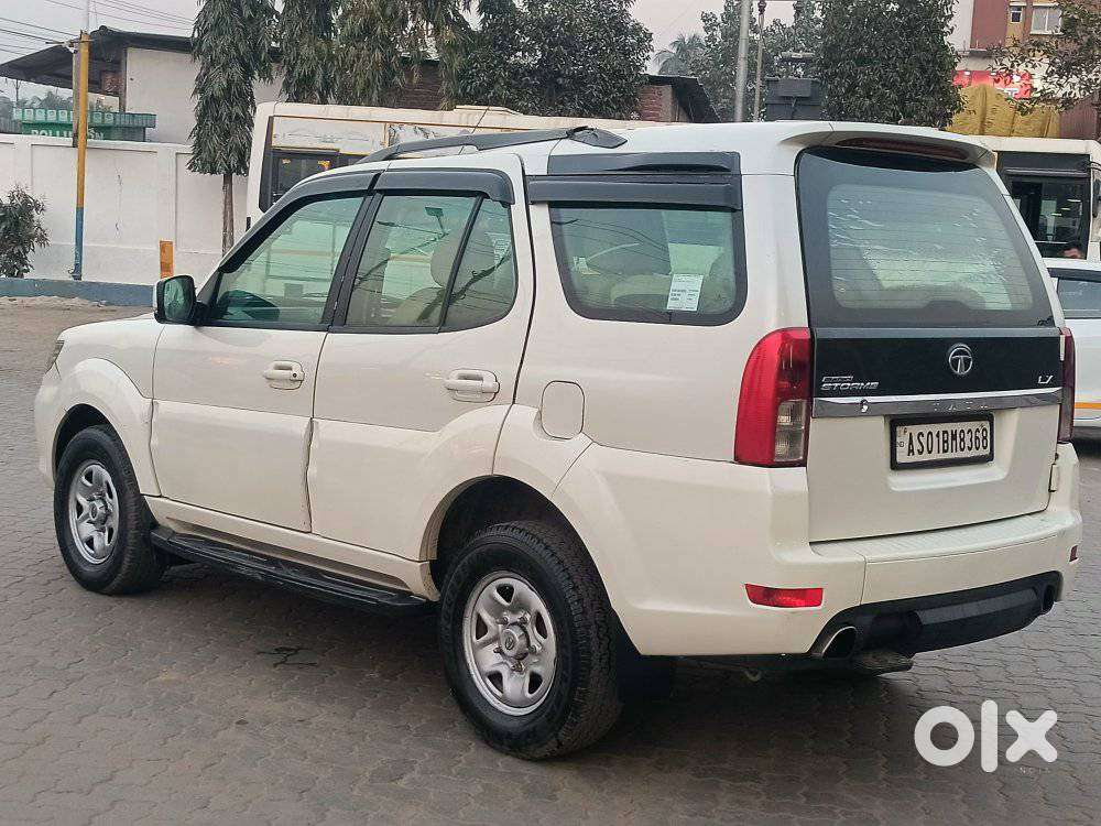 Tata Safari Storme Lx, 2014, Diesel