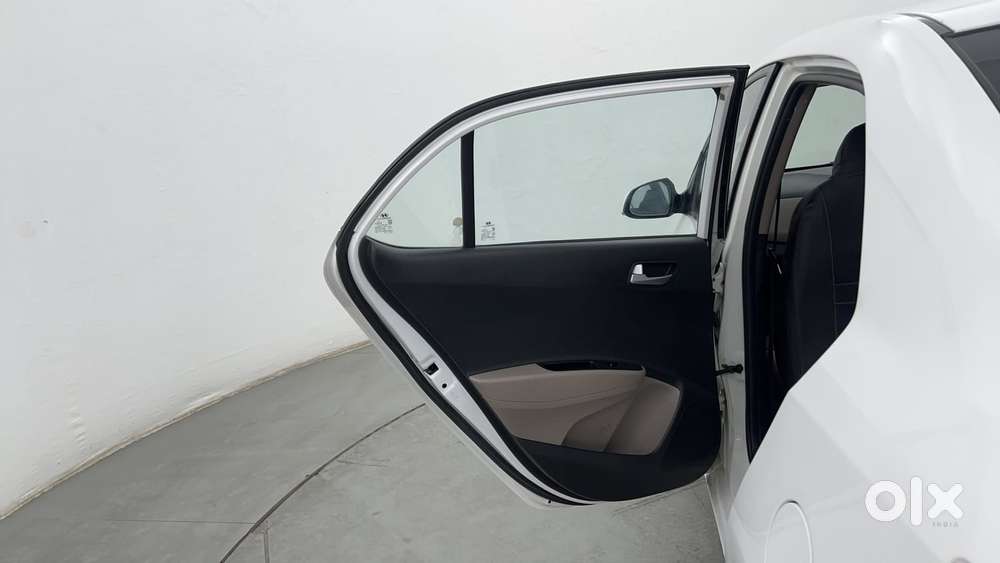 Hyundai Xcent 1.2 Vtvt Sx Option, 2016, Petrol