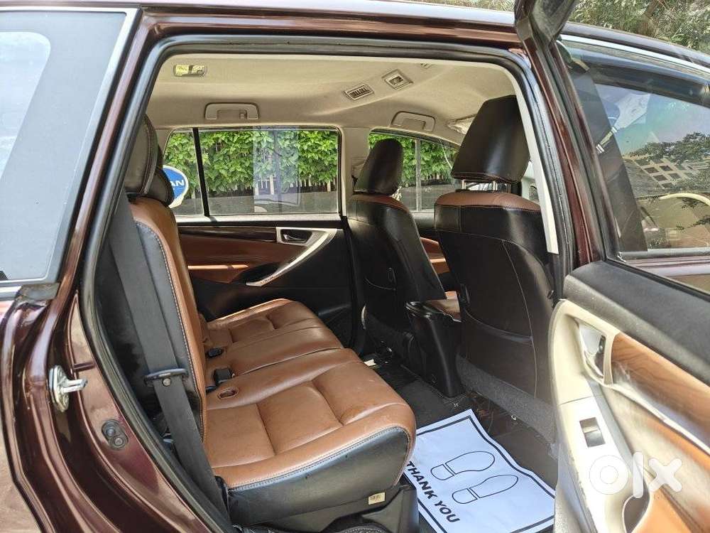 Toyota Innova Crysta 2.4 G Plus Mt 8 Str, 2021, Diesel