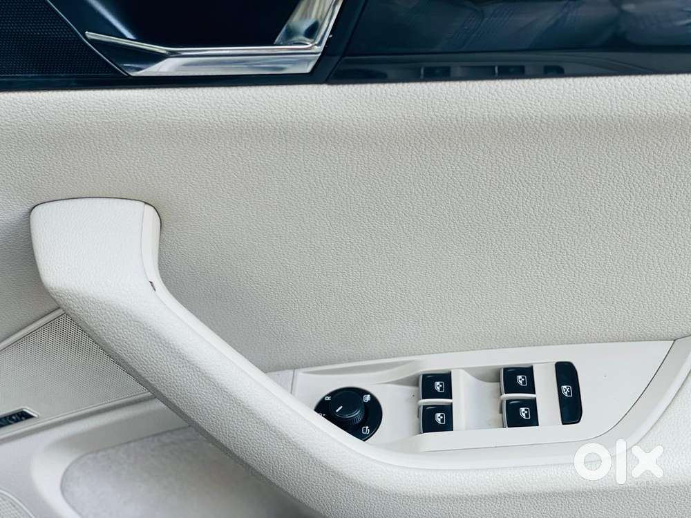 Skoda Superb L&k 2.0 Tdi At, 2017, Petrol