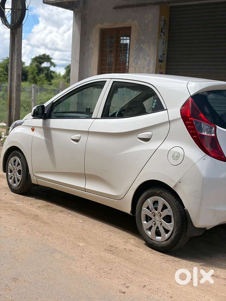 Hyundai Eon Petrol Manual 2017 Last Year