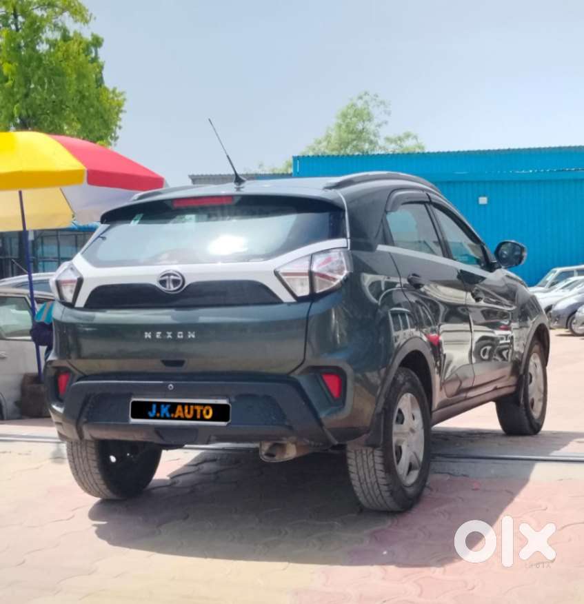 Tata Nexon 1.2 Revotron Xm (s), 2020, Petrol