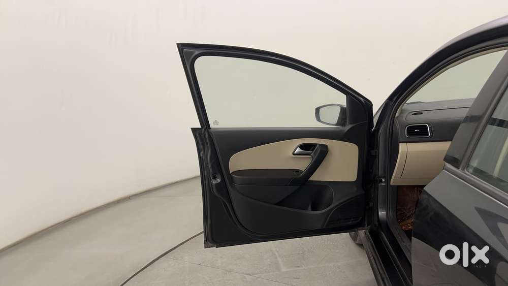Volkswagen Vento 1.0 Highline Plus At, 2019, Petrol