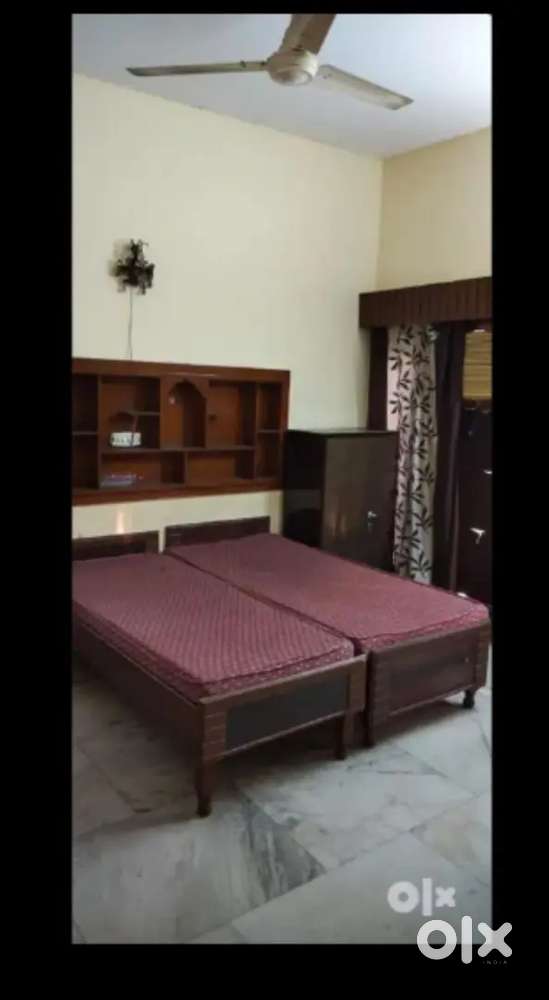 PG for Boys with food All facilities Attach Washroom Phase 7 in Mohali PG & Guest Houses