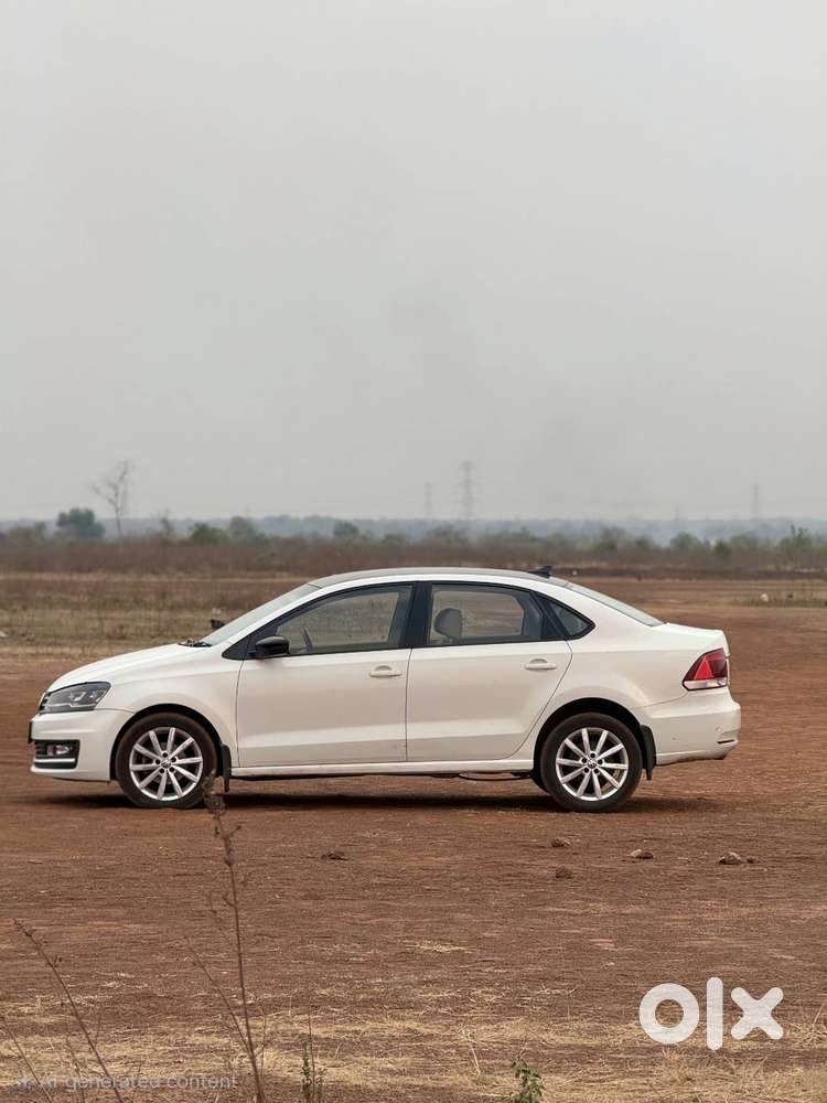 Volkswagen Vento 1.2 Tsi Highline Plus Dsg Automatic Petrol