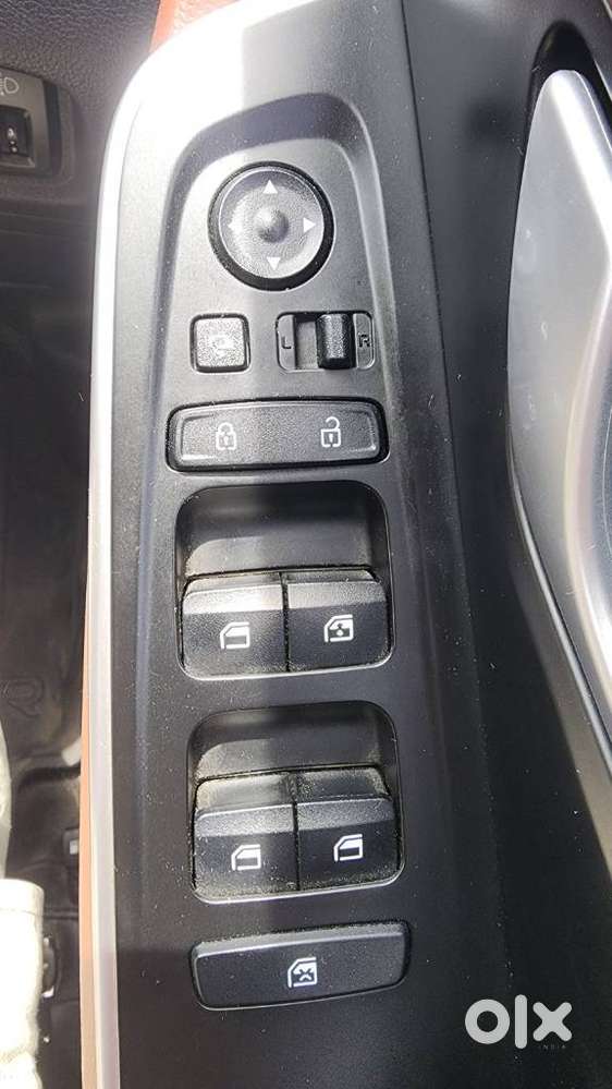 Hyundai Alcazar 1.5 Mt Executive 7s, 2024, Petrol