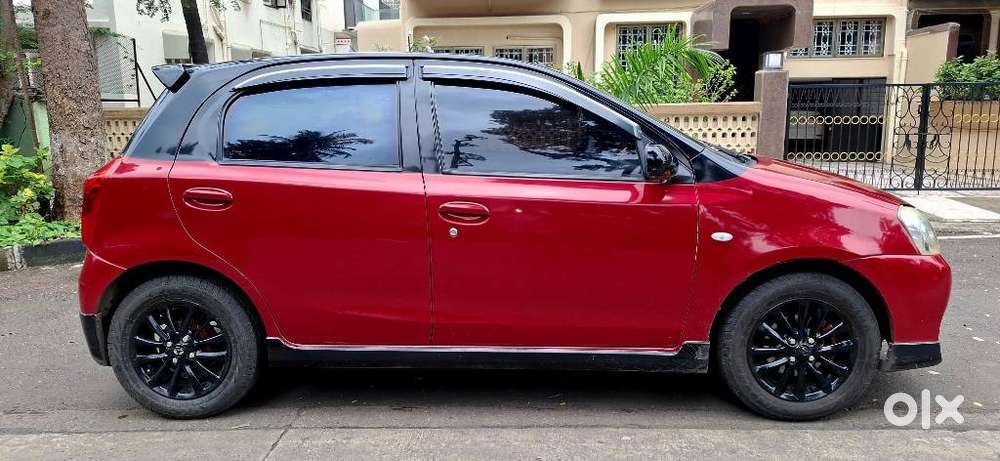 Toyota Etios Liva V, 2011, Petrol