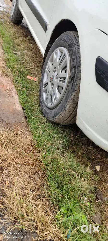 Hyundai Santro Xing 2012