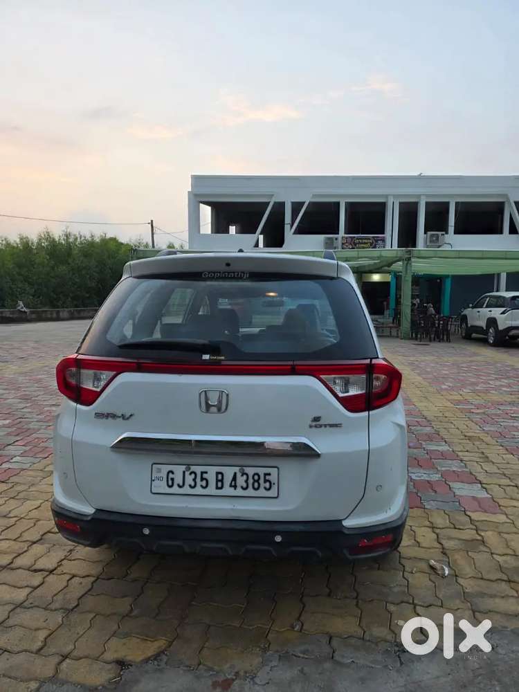 Honda Br-v 2017 Diesel Well Maintained