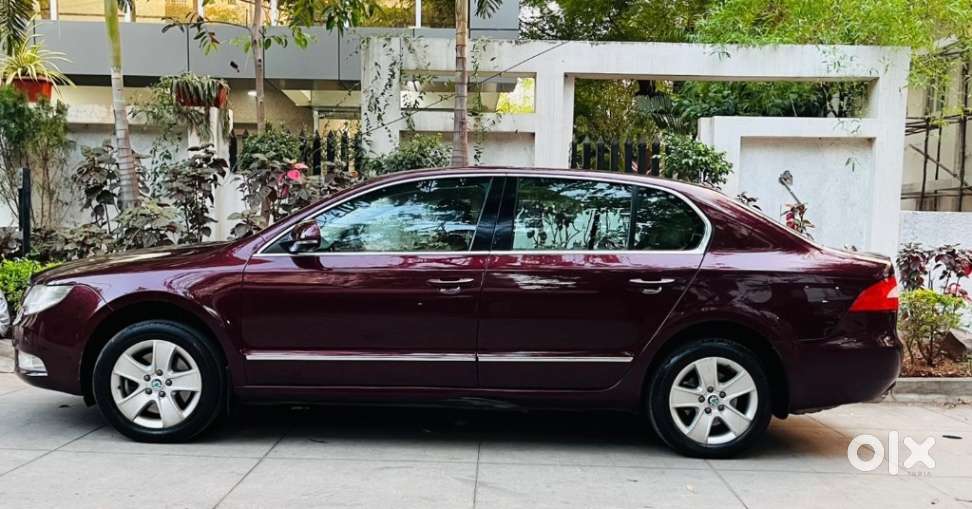 Skoda Superb, 2012, Petrol