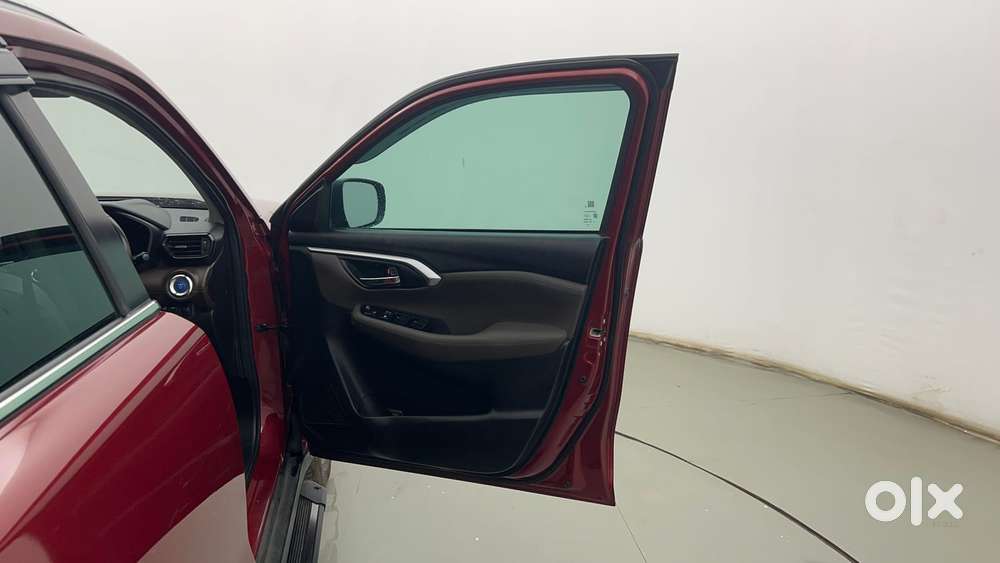 Toyota Urban Cruiser Hyryder 1.5 V Hybrid, 2024, Cng & Hybrids