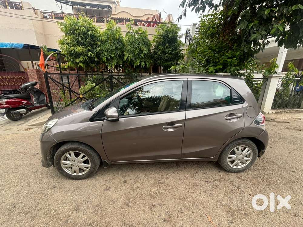 2015 Honda Brio V Automatic