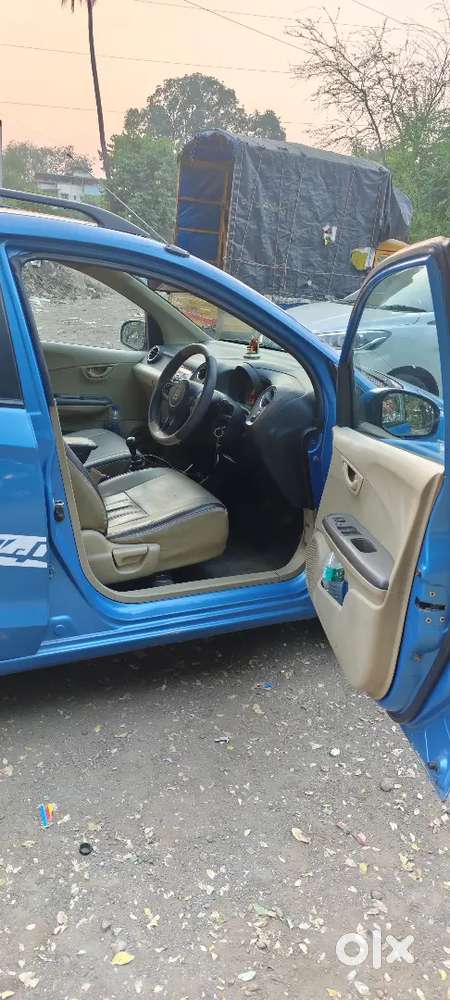 Honda Brio  2013