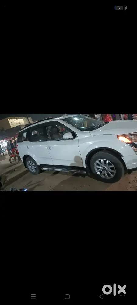 Mahindra Xuv500 2018 Diesel 85000 Km Driven