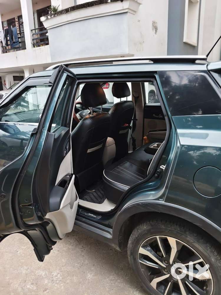 Mahindra Xuv300 2020 Diesel Well Maintained