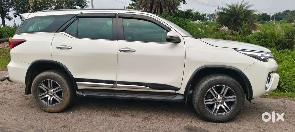Toyota Fortuner 4x2 Mt 2.8 Diesel, 2020, Diesel
