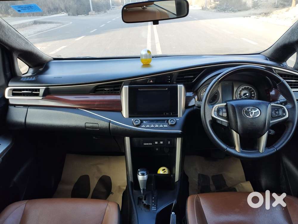 Toyota Innova Crysta 2.8 Zx At, 2020, Diesel