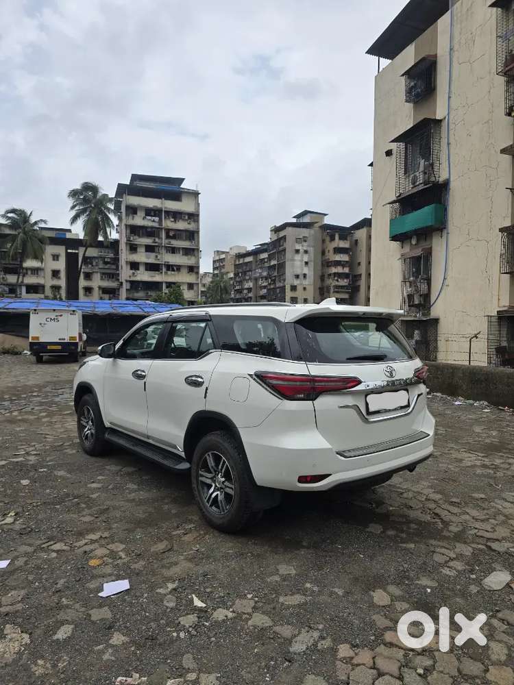 Toyota Fortuner 4&times;2 At 2023 Diesel