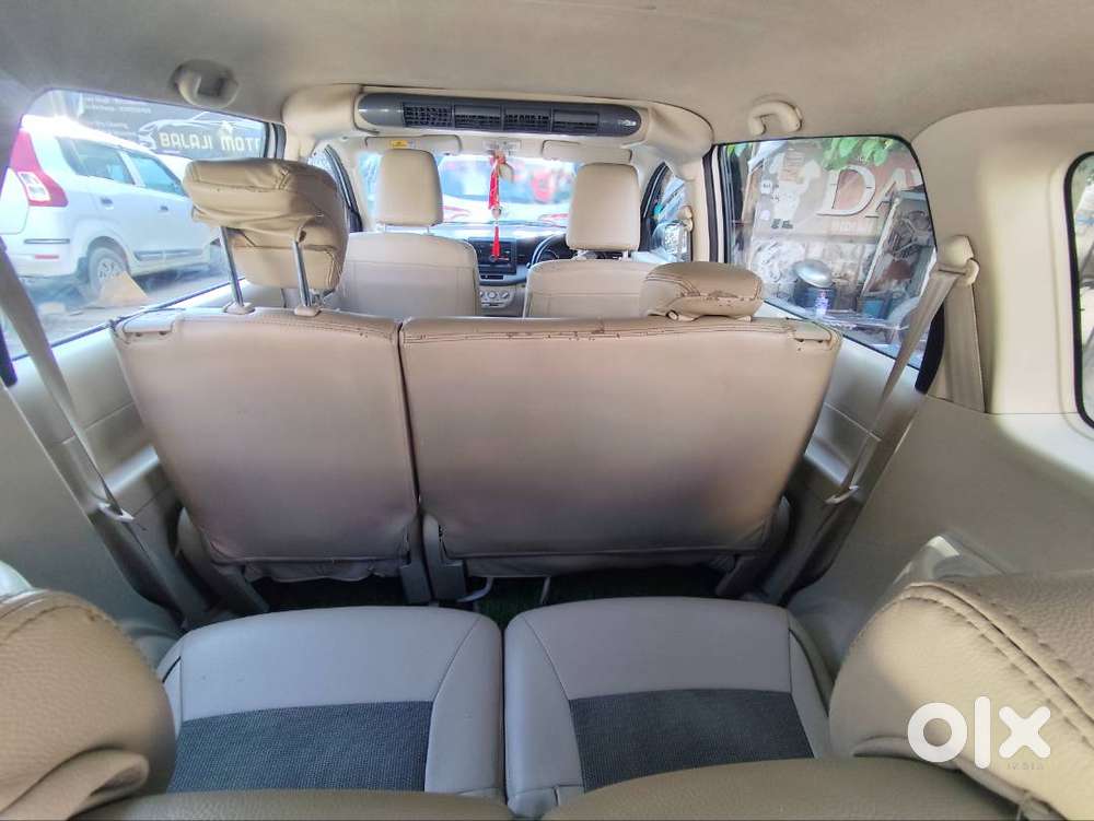 Ertiga Smart Hybrid Petrol Car