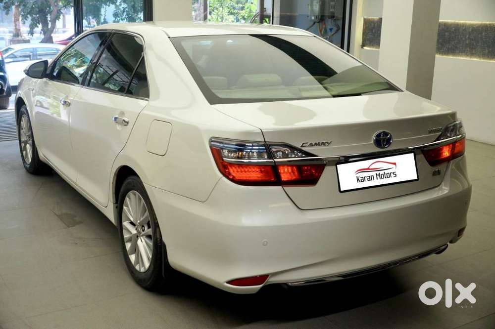 Toyota Camry Hybrid, 2017, Petrol
