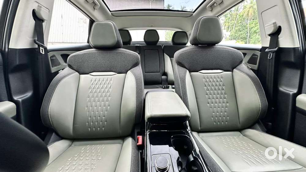 Mahindra Xev 9e Pack Two, 2025, Electric