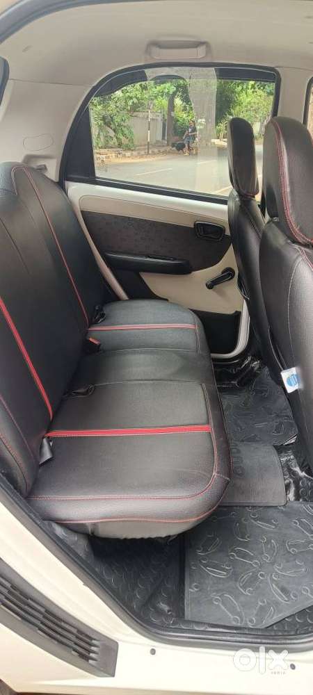 Tata Nano Xta, 2017, Petrol