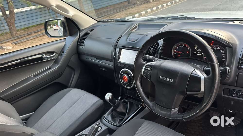 Isuzu V-cross, 2022, Diesel