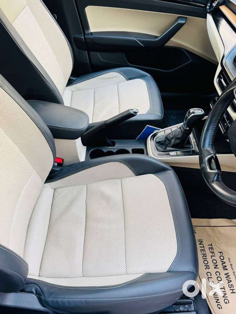 Skoda Slavia 1.0 Tsi Style, 2023, Petrol