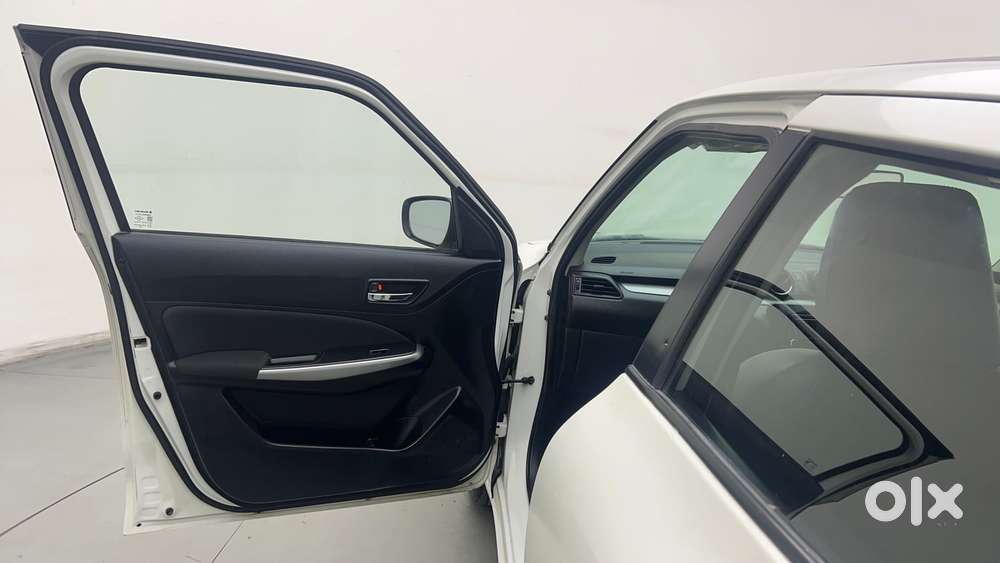 Maruti Suzuki Swift 1.3 Zxi, 2018, Petrol
