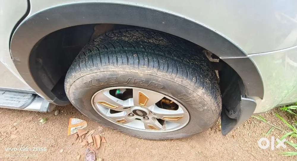 Mahindra Xuv700 2012 Diesel 126 Km Driven